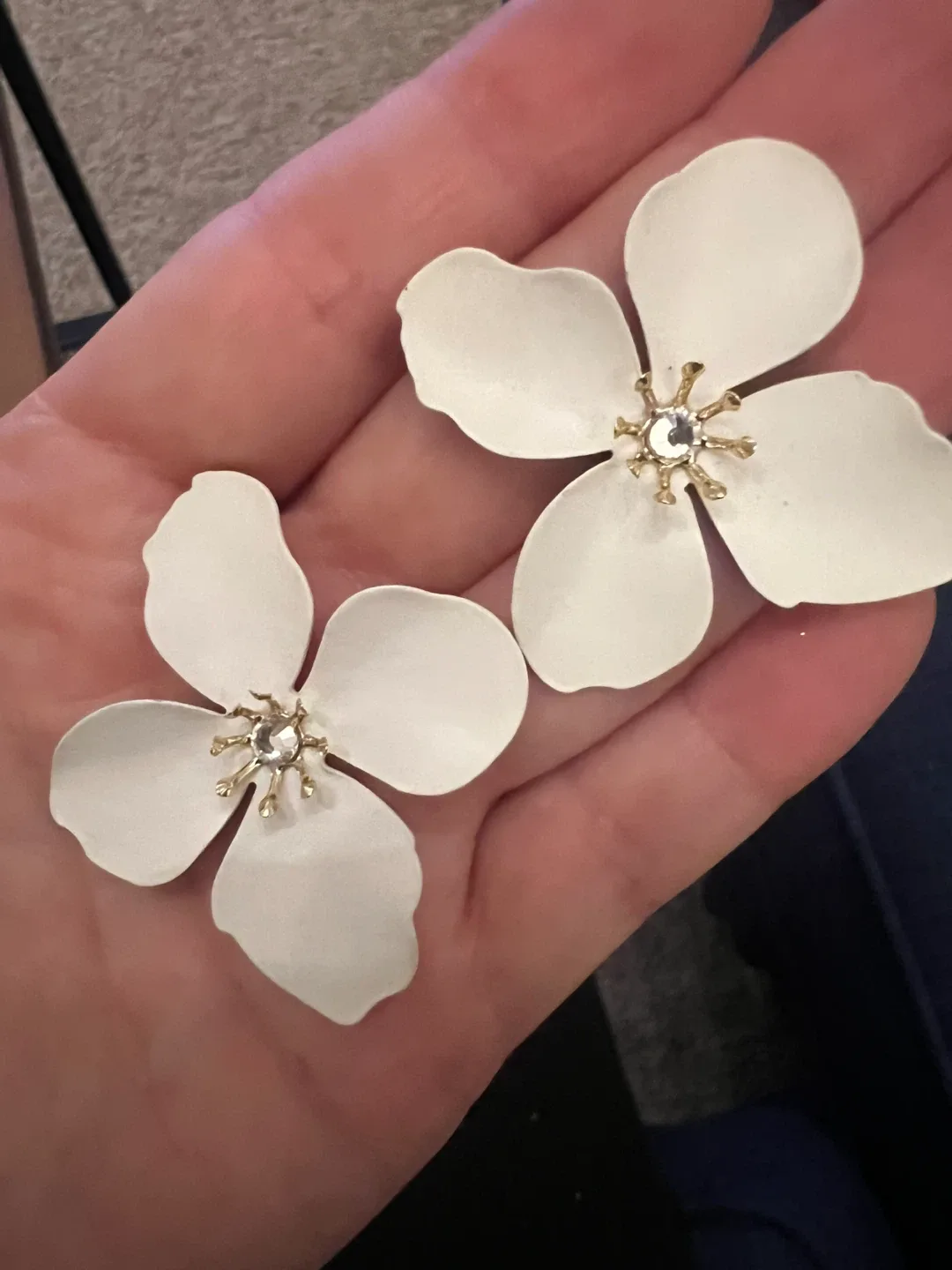White Flower Earrings #cleanout