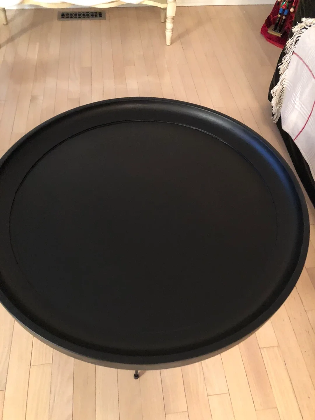 WAZO Round Black Coffee Table image indicator(3)