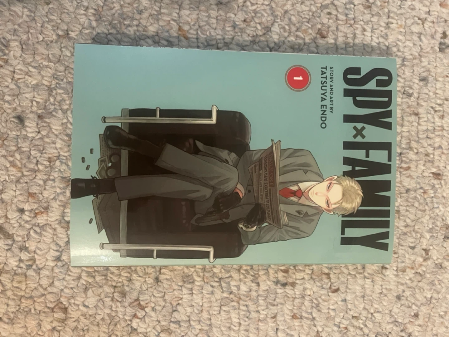 Spy x Family Manga Set (Volumes 1-7) - photo 2