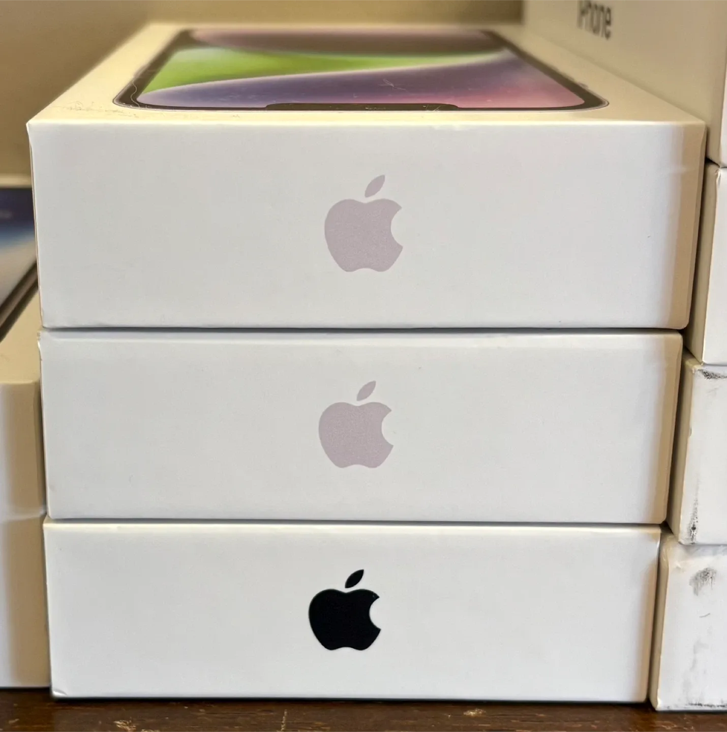 ✨✨Empty iPhone Boxes✨✨ image indicator(8)