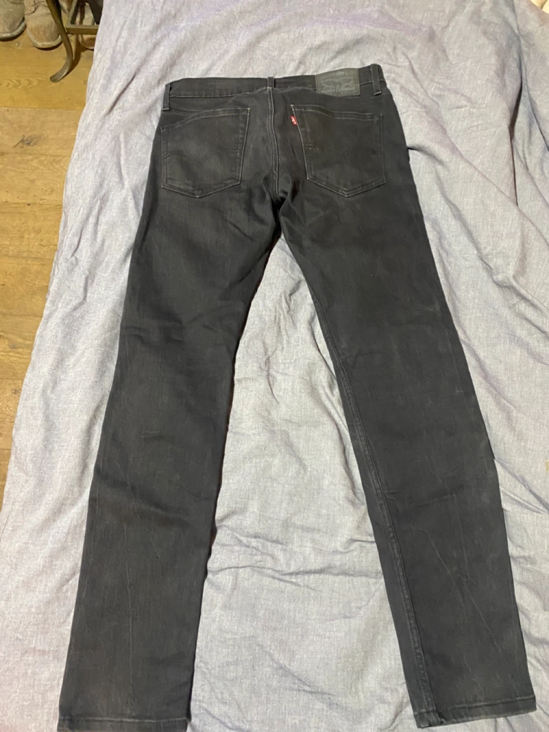 Levi's Black Jeans