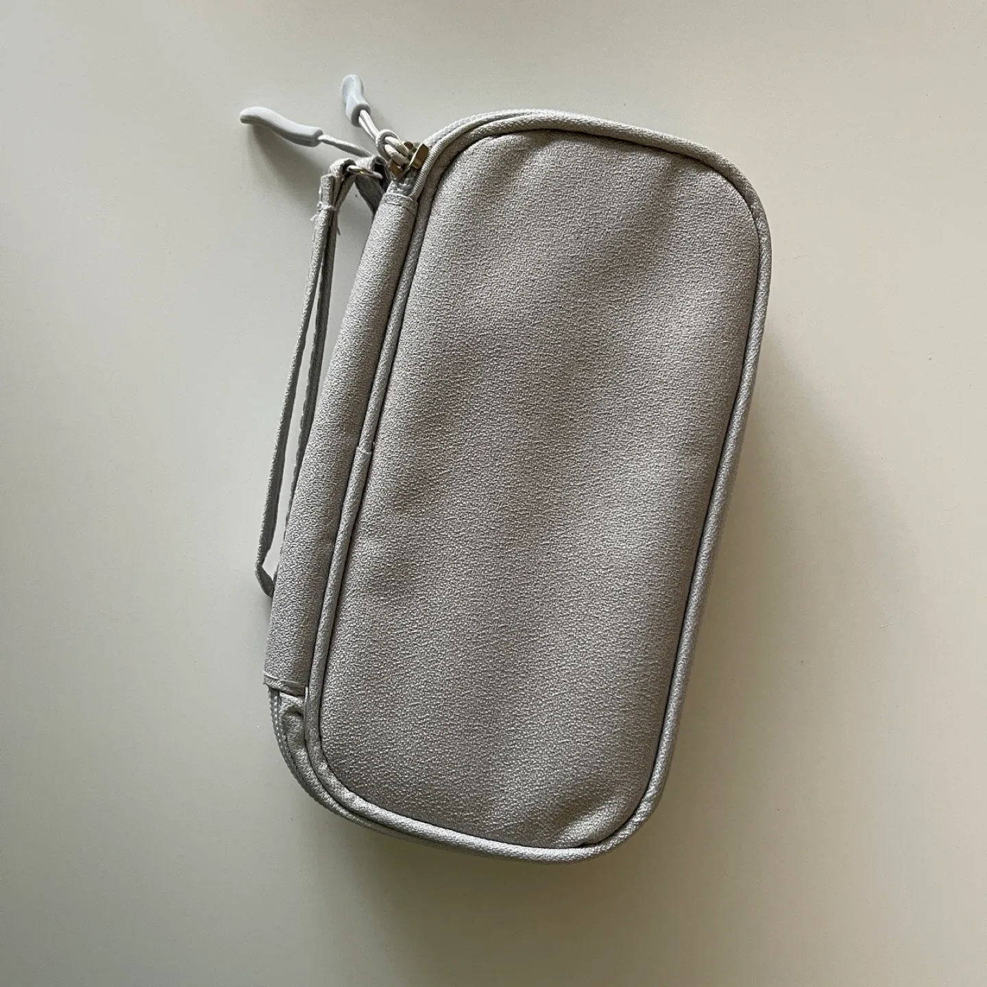 Grey Electronics Accessories Organizer #Cleanout image indicator(2)