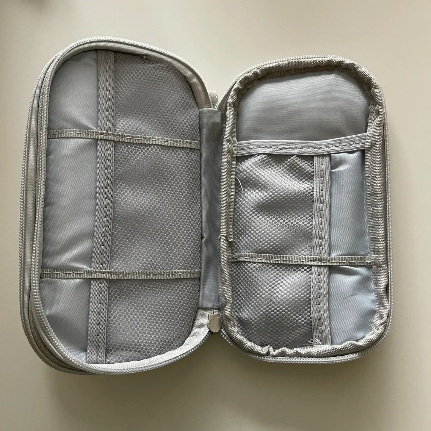 Grey Electronics Accessories Organizer #Cleanout