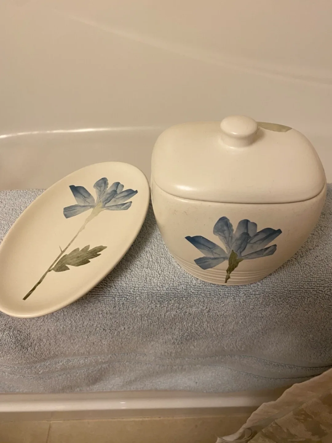 Floral Bathroom Set & Shower Curtain image indicator(3)