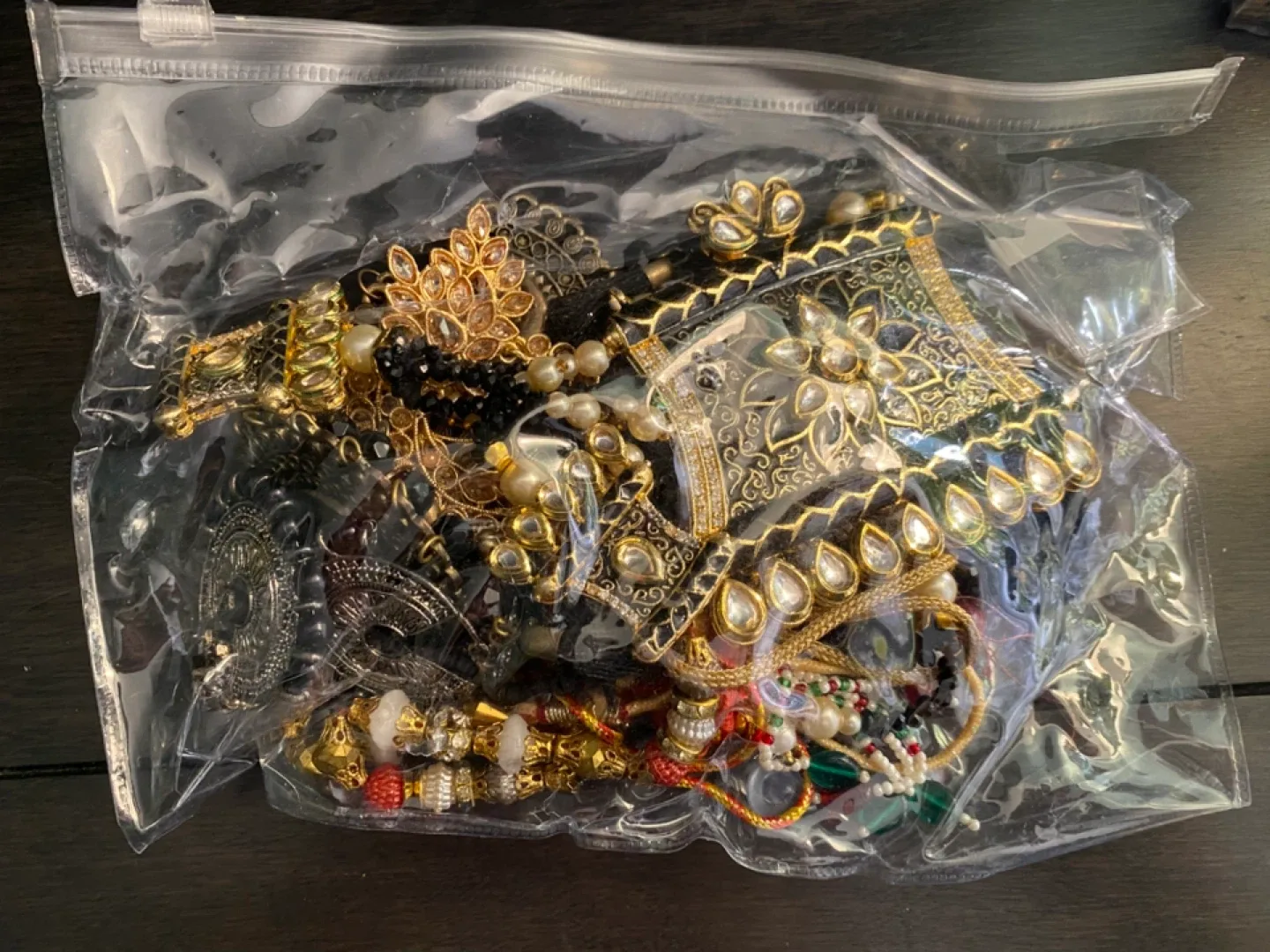 Assorted Costume Jewellery image indicator(3)