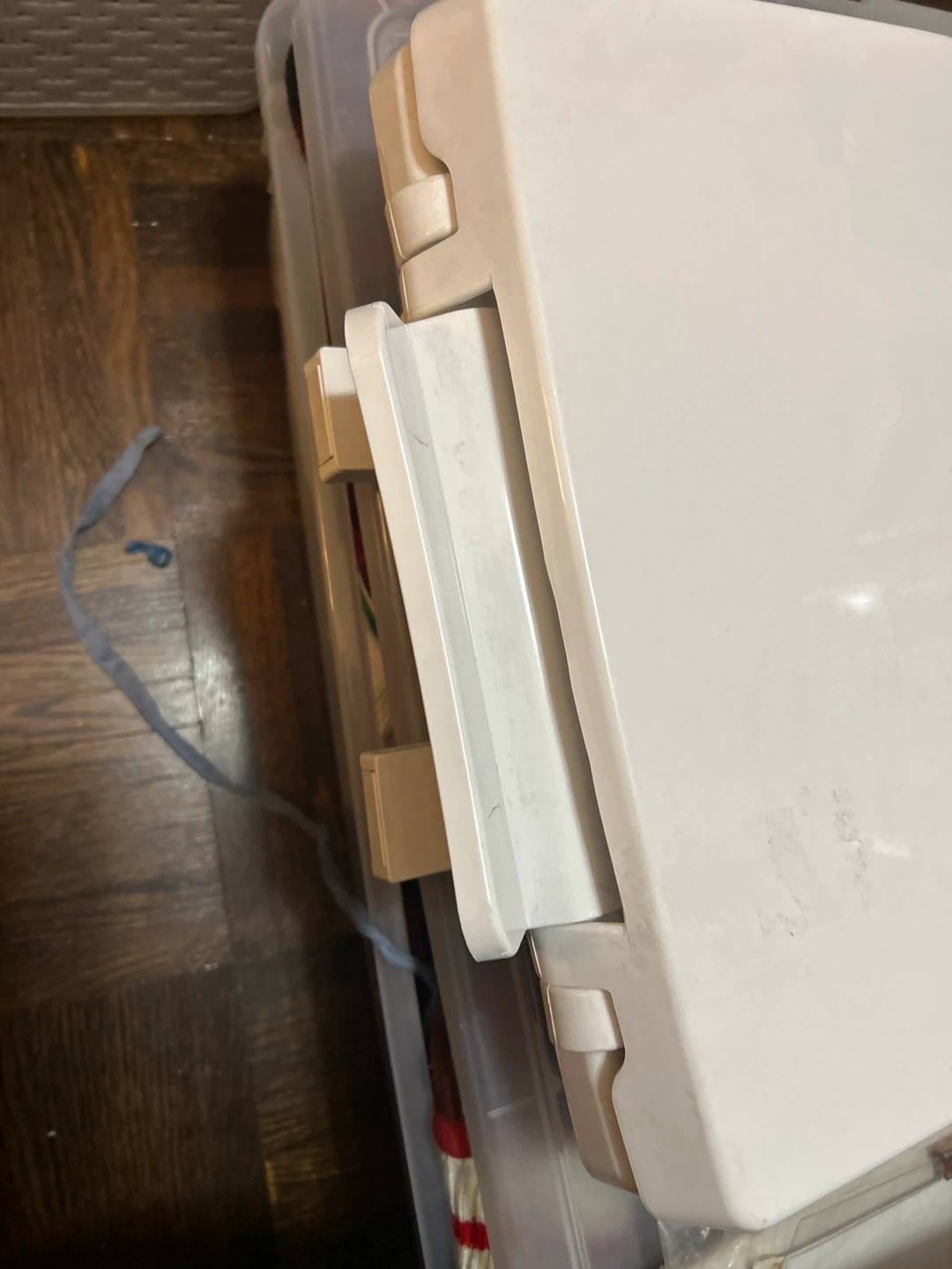 White Toilet Seat - photo 2