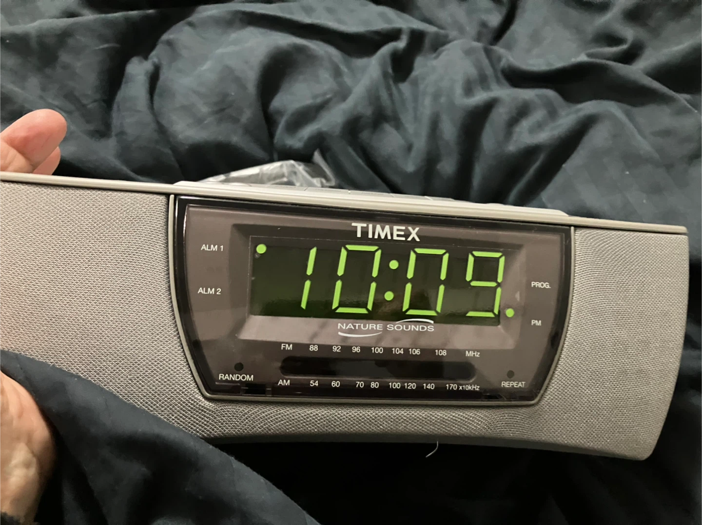 Timex Nature Sounds Digital Radio Alarm Clock - photo 2