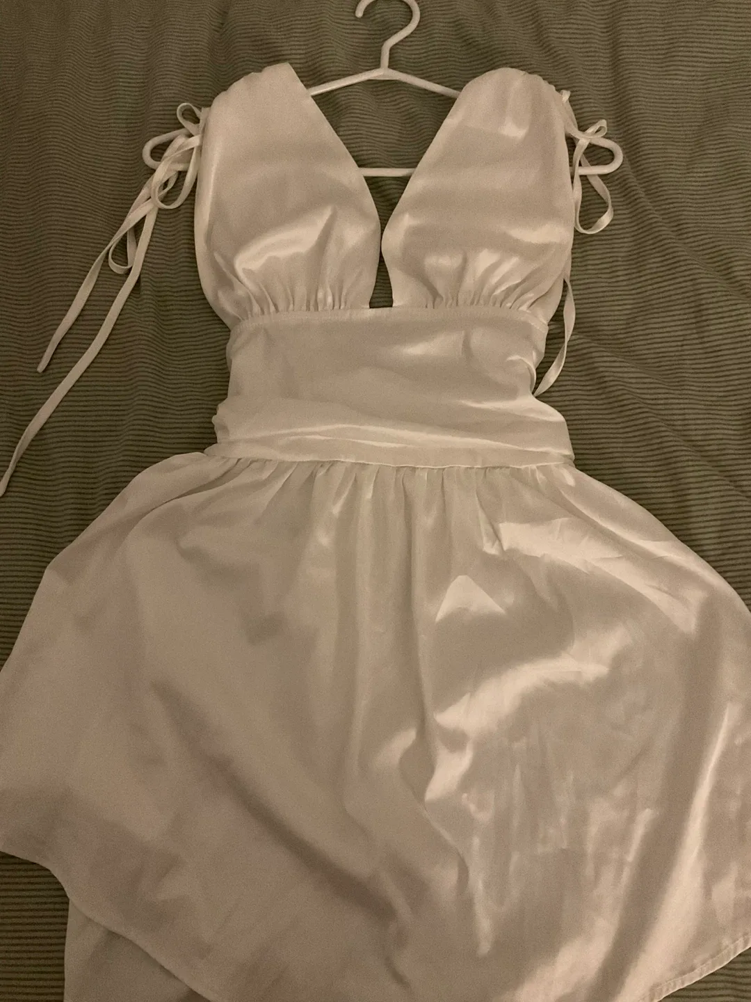 White Mini Dress image indicator(2)