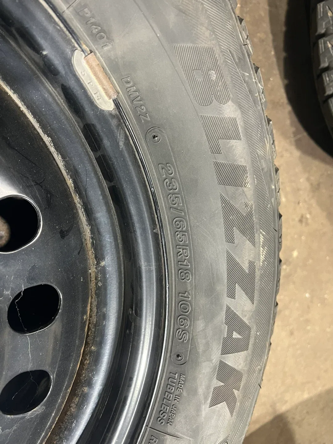 Rim that fits V2 235/65R18 Tires.  114.3 x5 fit toyota hylamder image indicator(3)