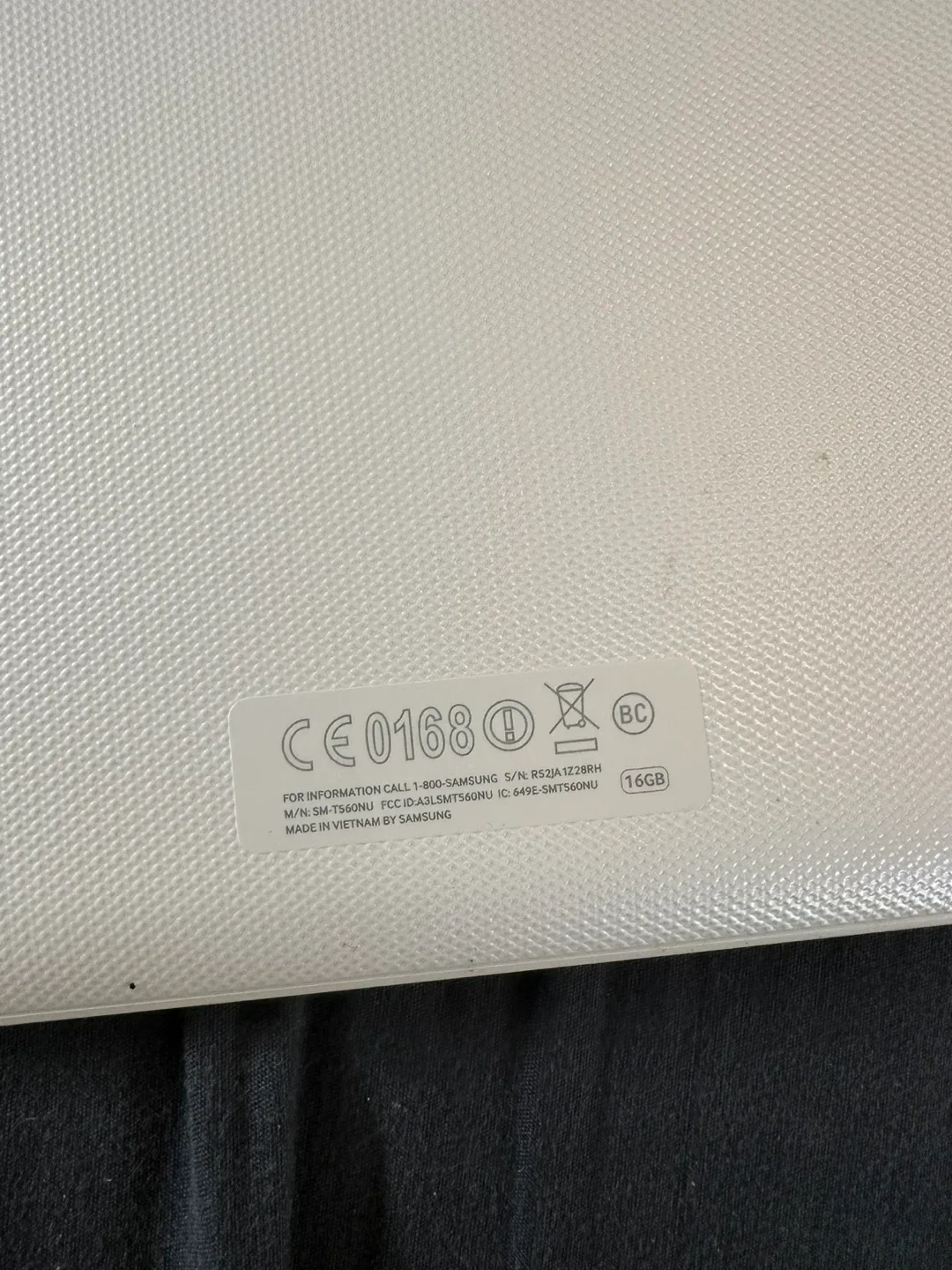 Samsung Galaxy Tab A 8.0" (2017) - 16GB image indicator(2)