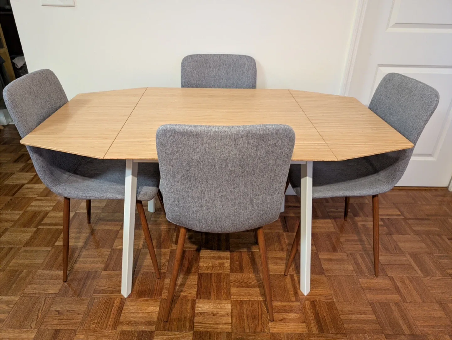 IKEA Drop-Leaf Table & Chairs image indicator(10)