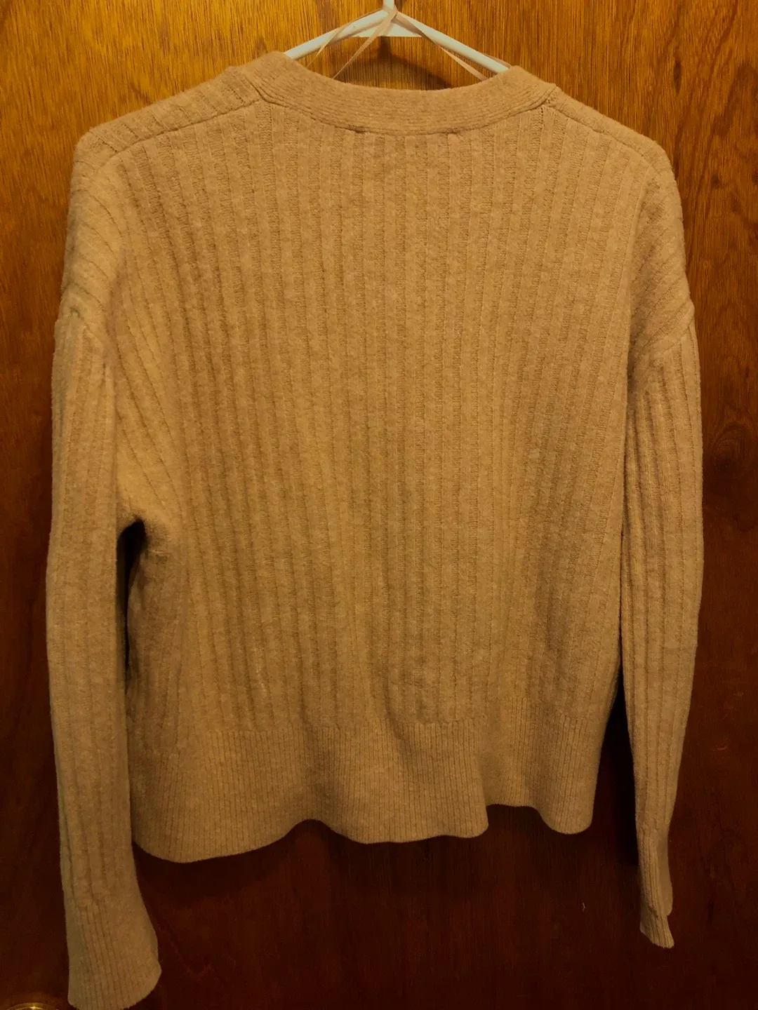 #Cleanout Zara Ribbed Knit Cardigan - Size L image indicator(4)