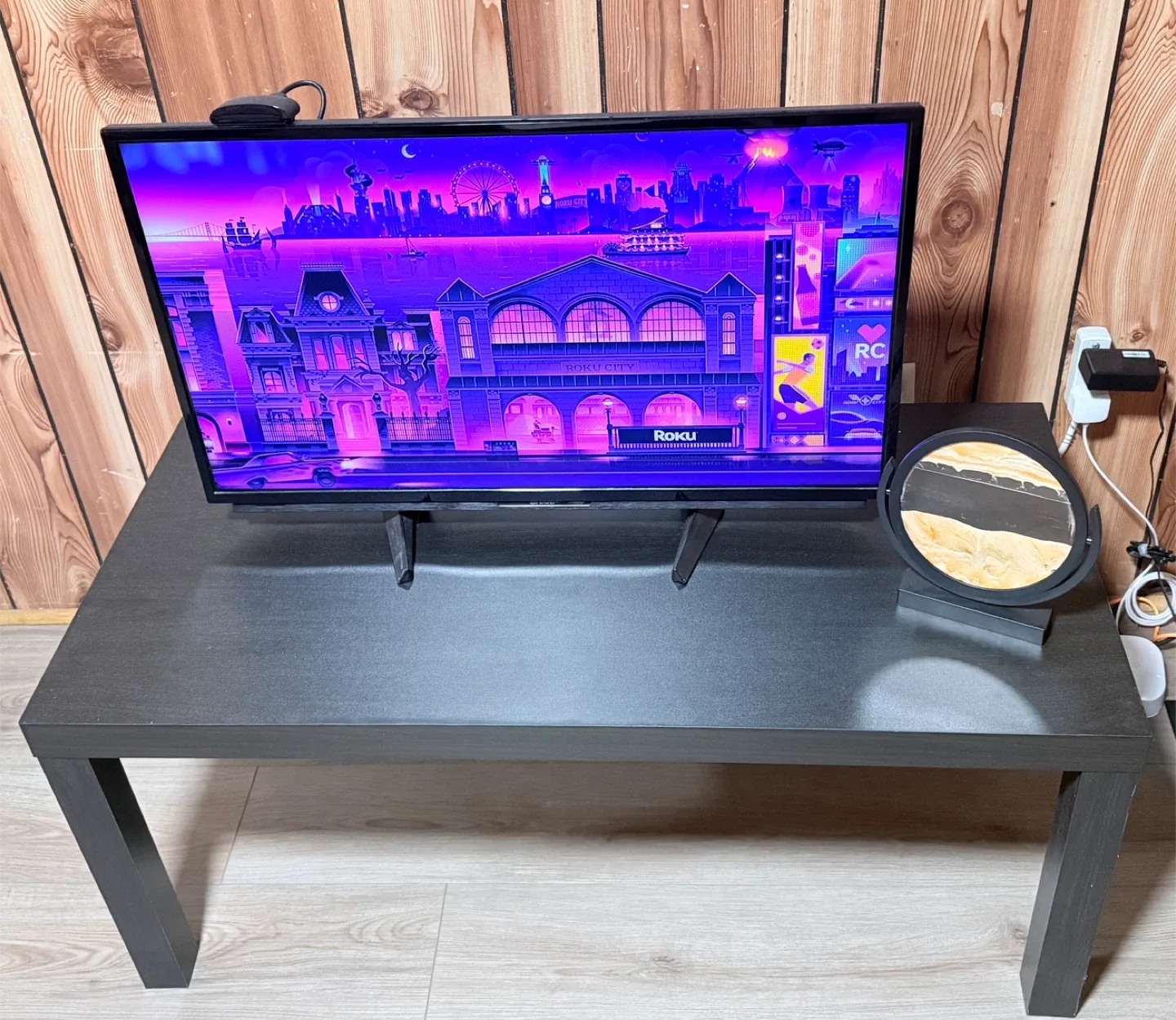 TV + Coffee table + Roku Device + Remotes image indicator(2)