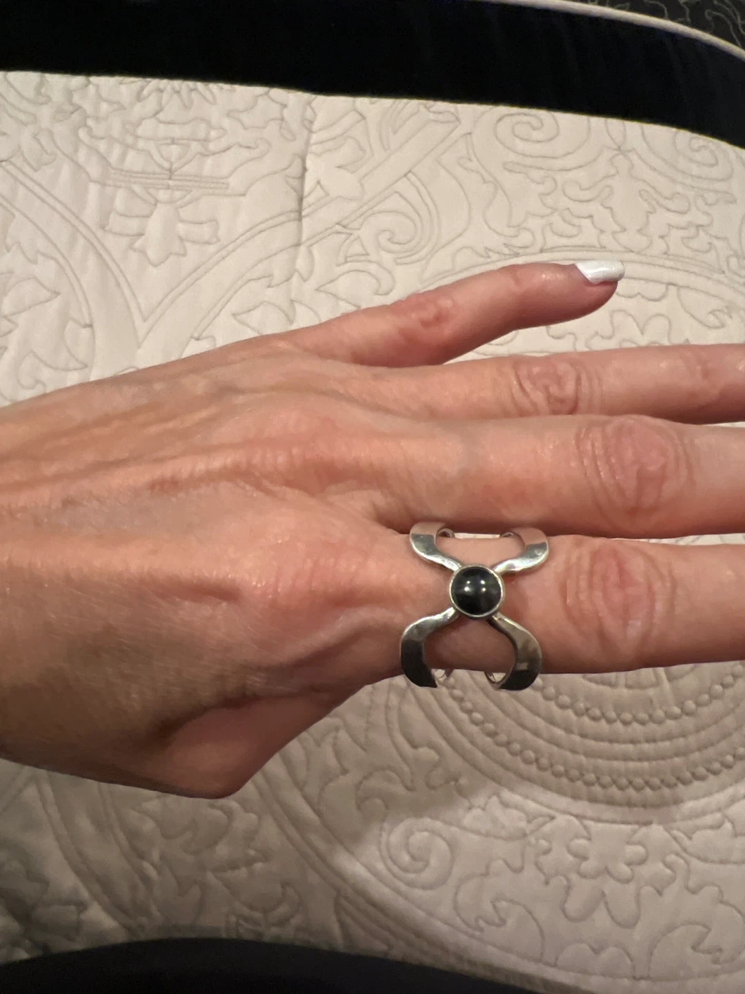 Vintage Sterling Silver Ring with Black Stone - photo 2