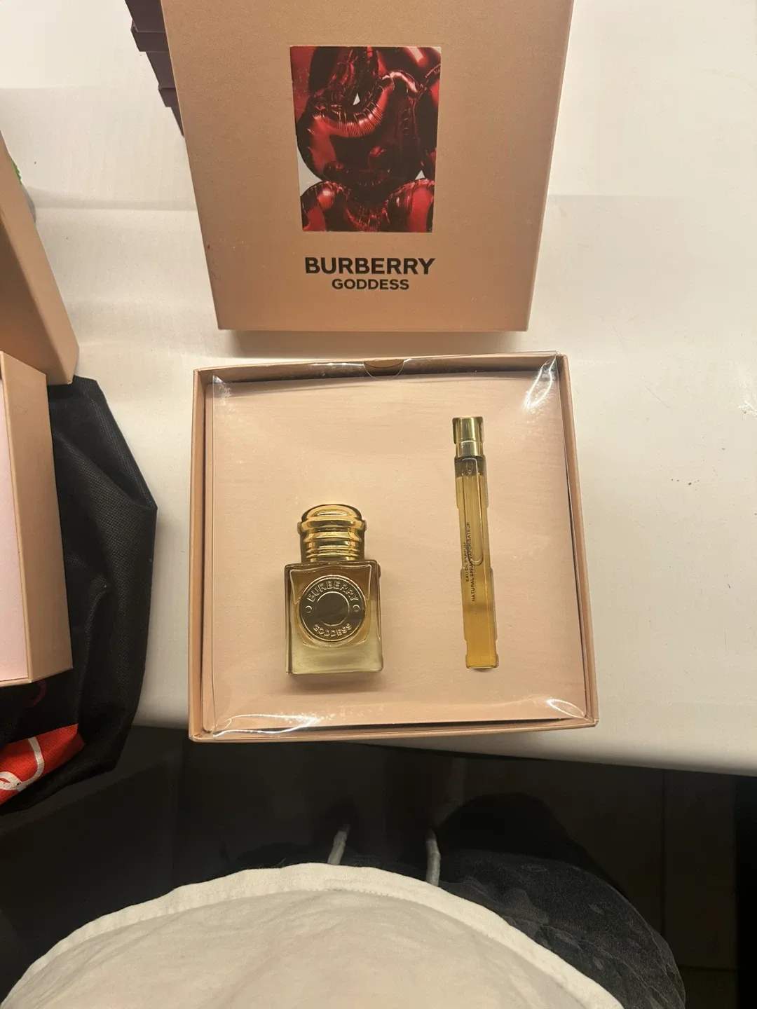 Burberry Goddess Perfume Sample Set - New