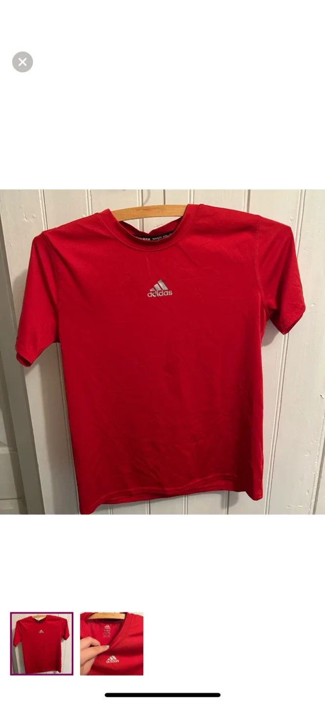 Adidas youth 10/12 Red T-shirt