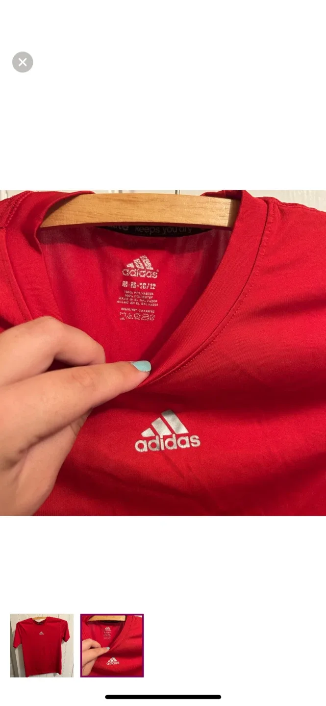 Adidas youth 10/12 Red T-shirt image indicator(2)