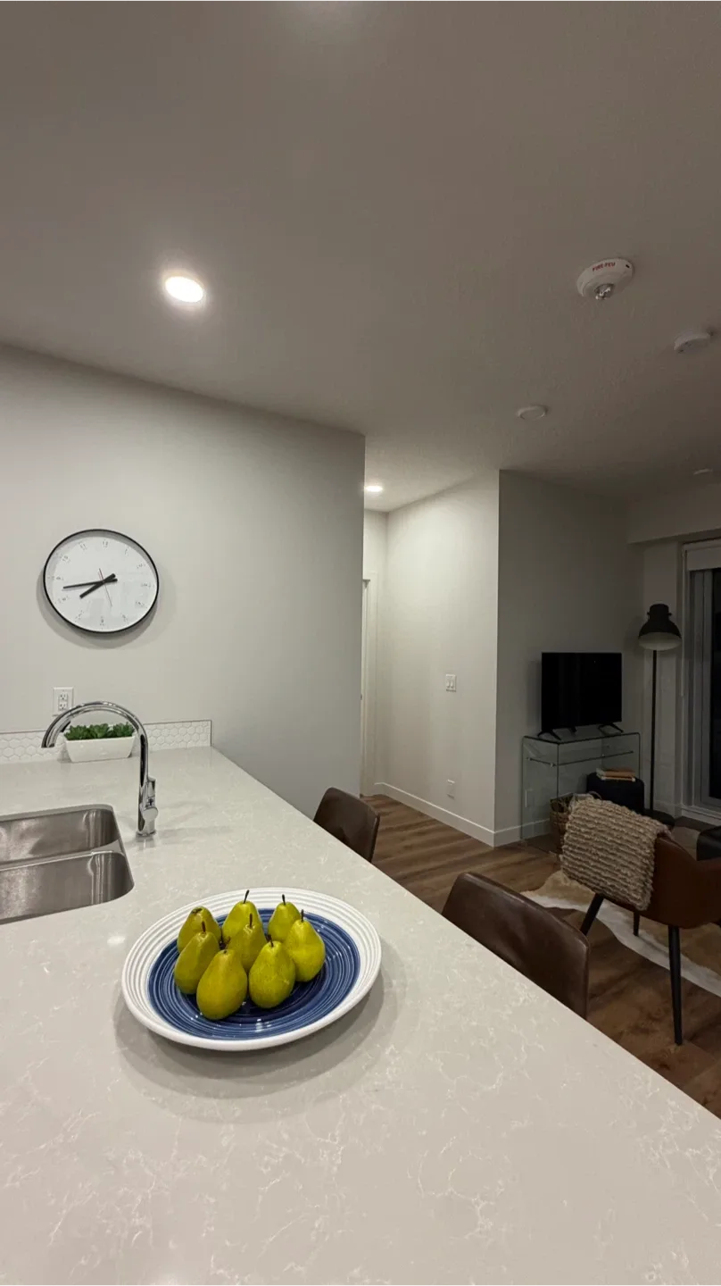 2 Beds 2 Baths - Apartment image indicator(6)