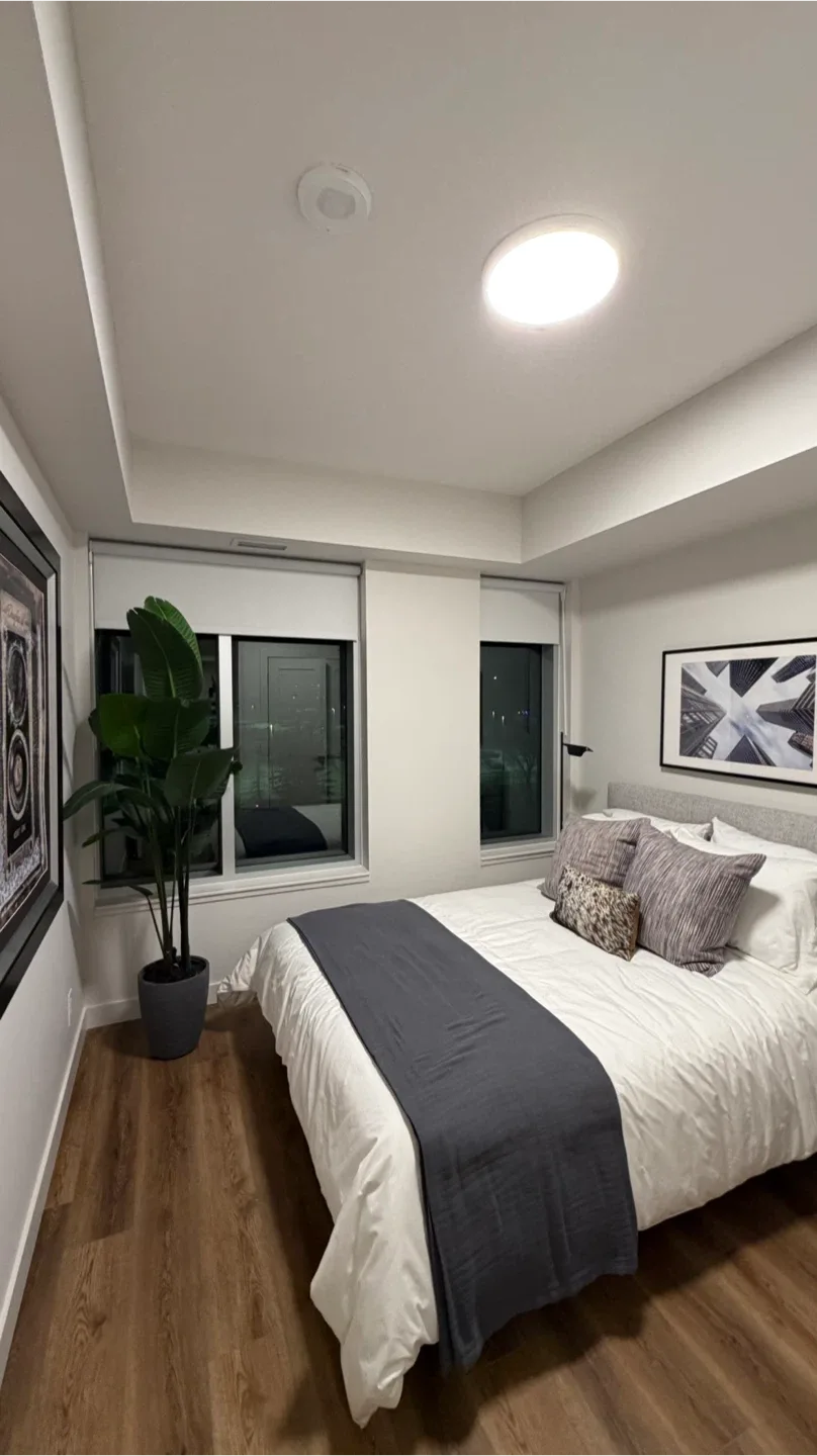 2 Beds 2 Baths - Apartment image indicator(4)