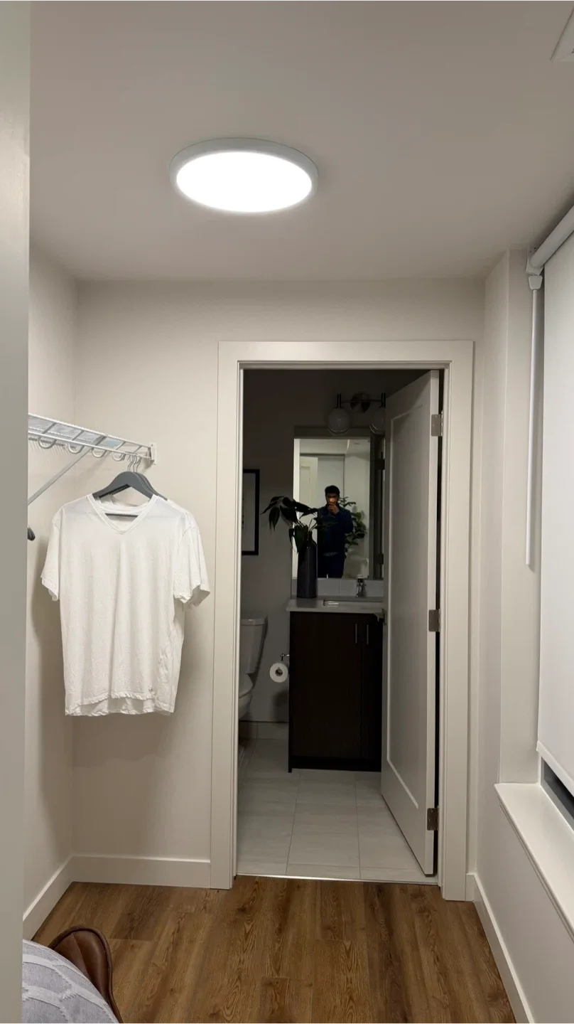 2 Beds 2 Baths - Apartment image indicator(10)