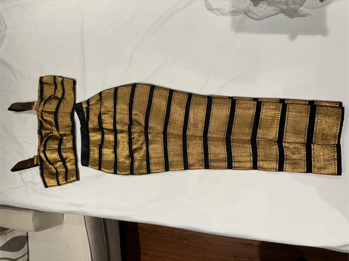 Crop top & pant - Gold & Black Striped Two-Piece Set image indicator(2)