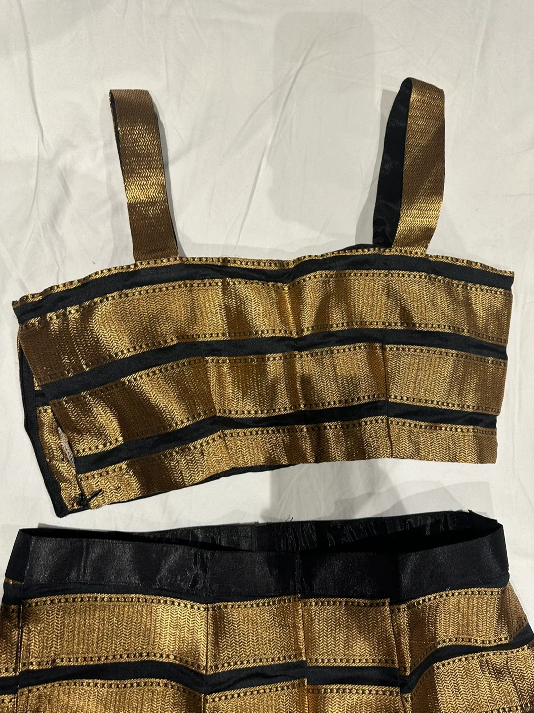 Crop top & pant - Gold & Black Striped Two-Piece Set image indicator(4)