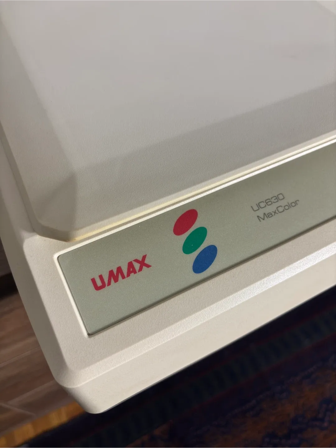 UMAX UC630 MaxColor SCSI Scanner - Need Gone! image indicator(2)