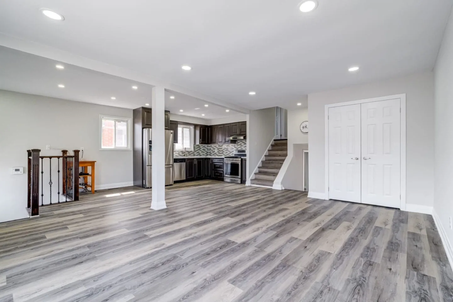 Freshly Renovated 4-Bedroom, 2-Bathroom Home Brampton image indicator(5)