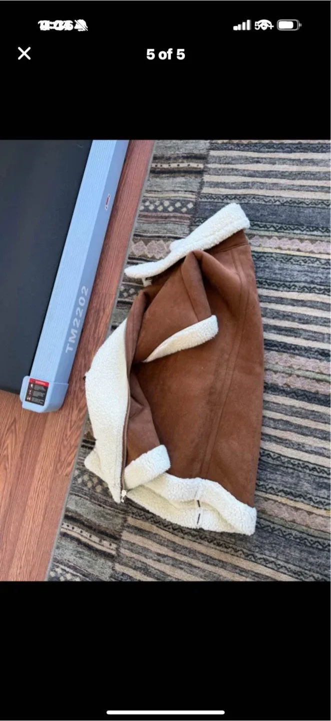 JustFab Brown Sherpa Vest - Size L image indicator(3)