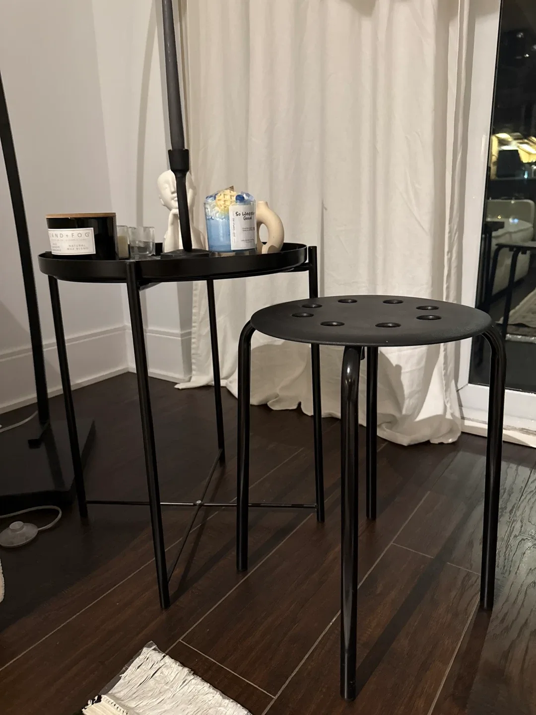 Black side table and stool