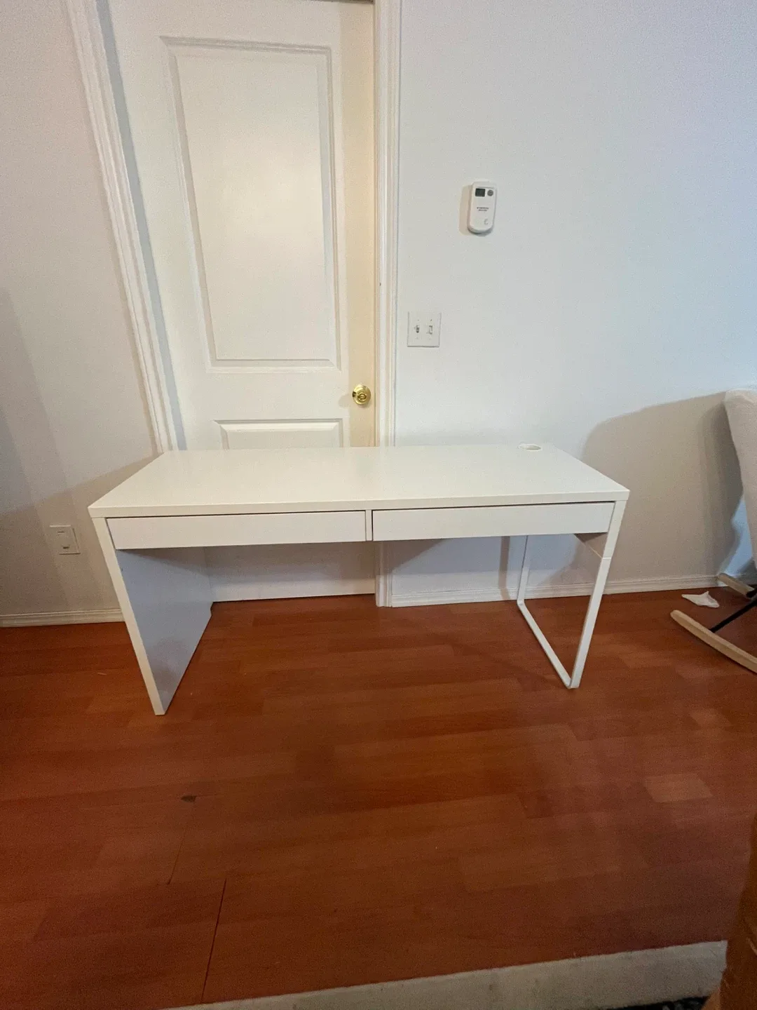 White Desk