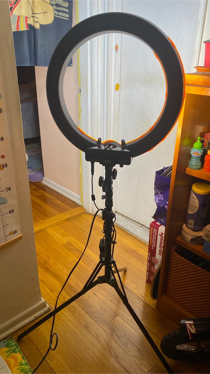 IVISII Ring Light with Stand