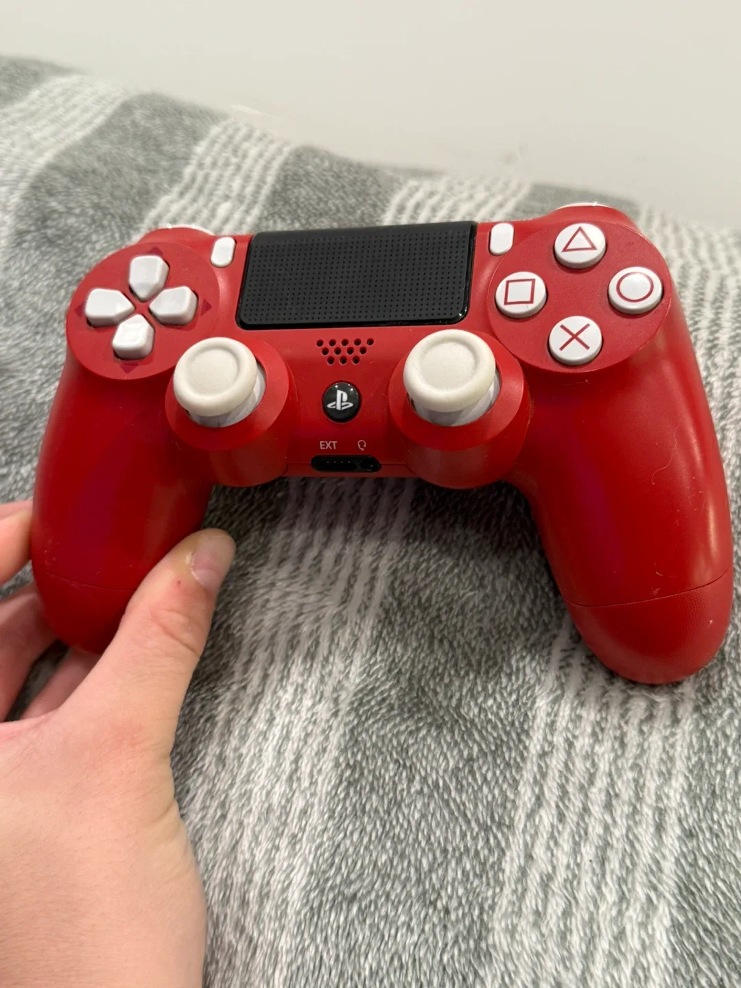 PlayStation 4 Pro Spider-Man Edition with Games image indicator(3)