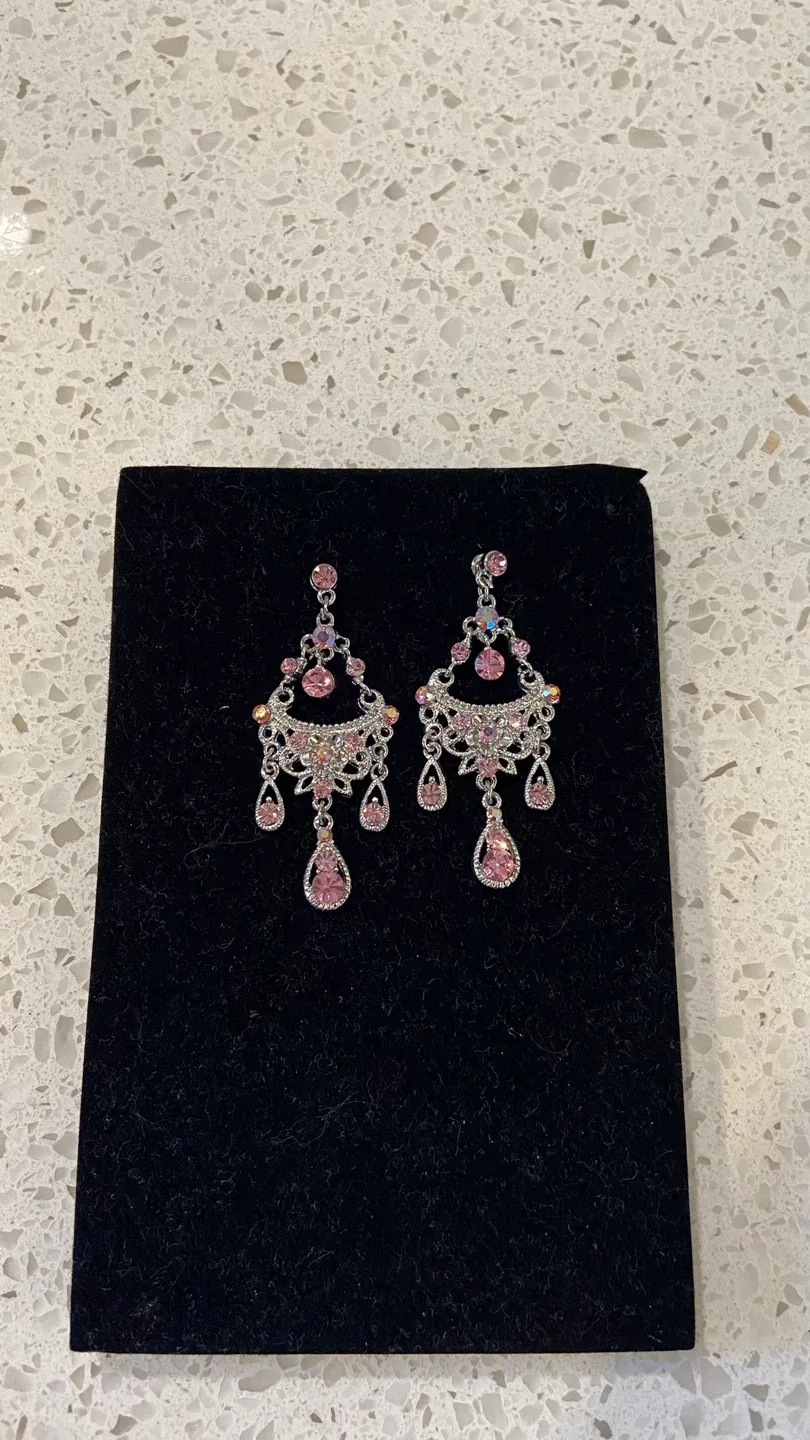 Pink Rhinestone Jewellery Set - Necklace & Earrings image indicator(2)