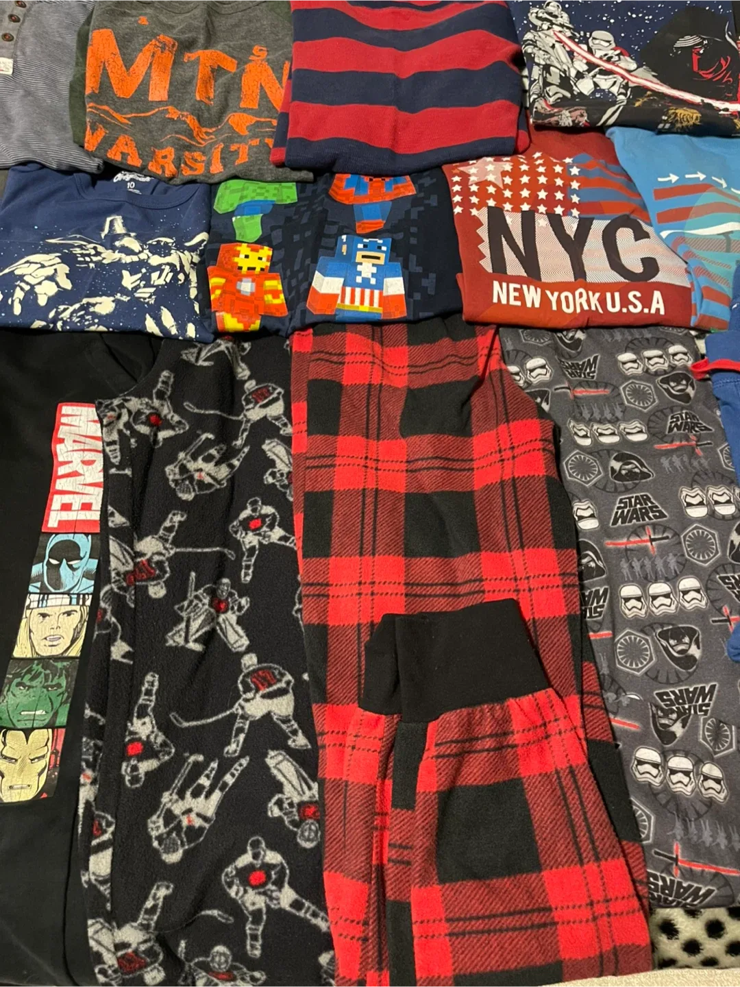 Boys clothing bundle image indicator(3)