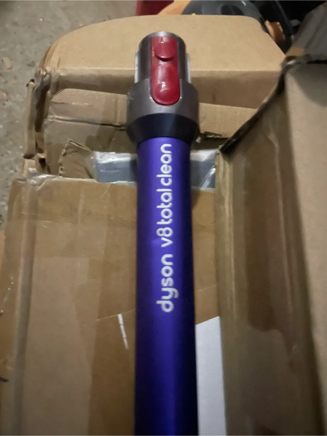 Dyson V8 Total Clean Vacuum Wand image indicator(2)