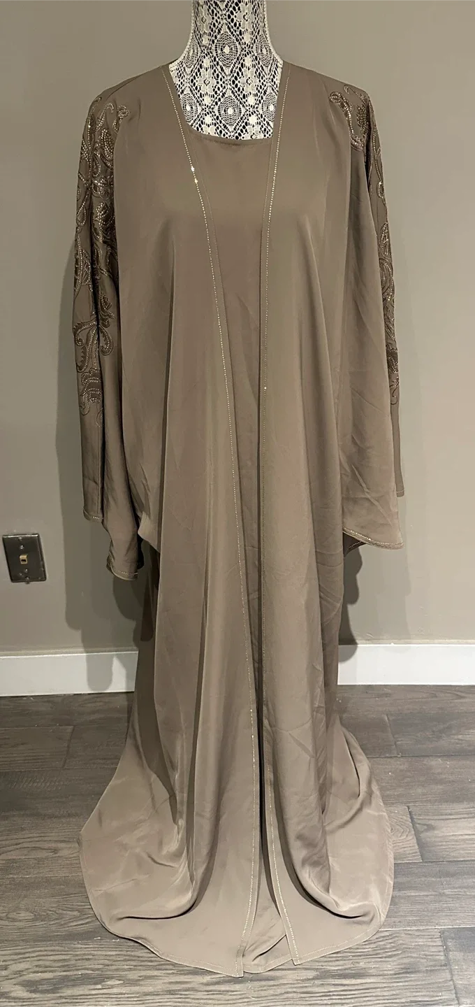 Embroidered Abaya - Size 58 - $65 - East York