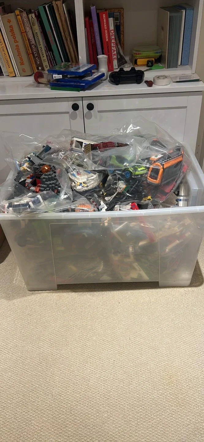 LEGO Bulk Bundle: 80lbs of Mixed Pieces + Over 100 Manuals image indicator(2)