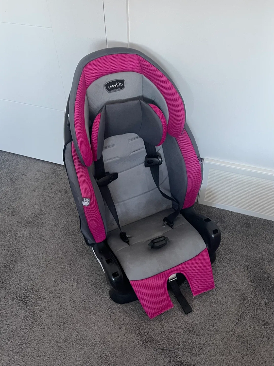 Evenflo Booster Car Seat image indicator(4)