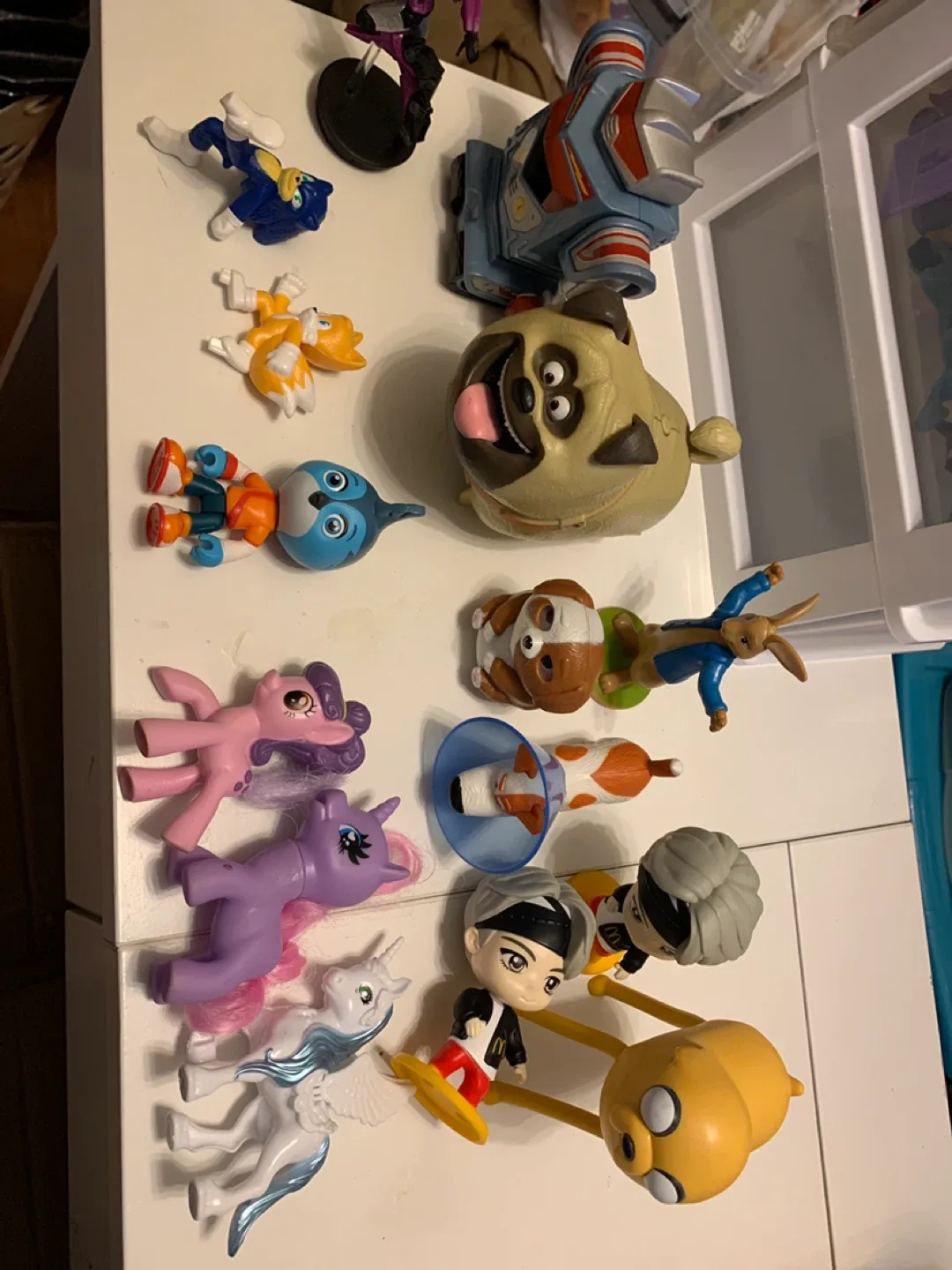 Mixed Lot of Toy Figurines