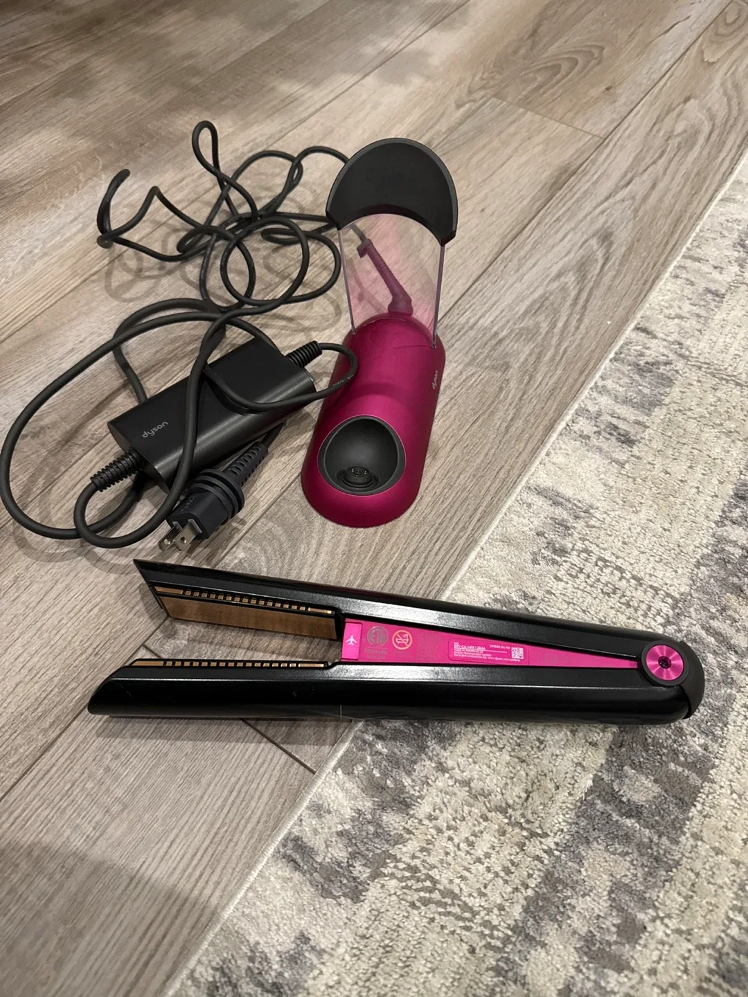 Dyson Airstrait Straightener