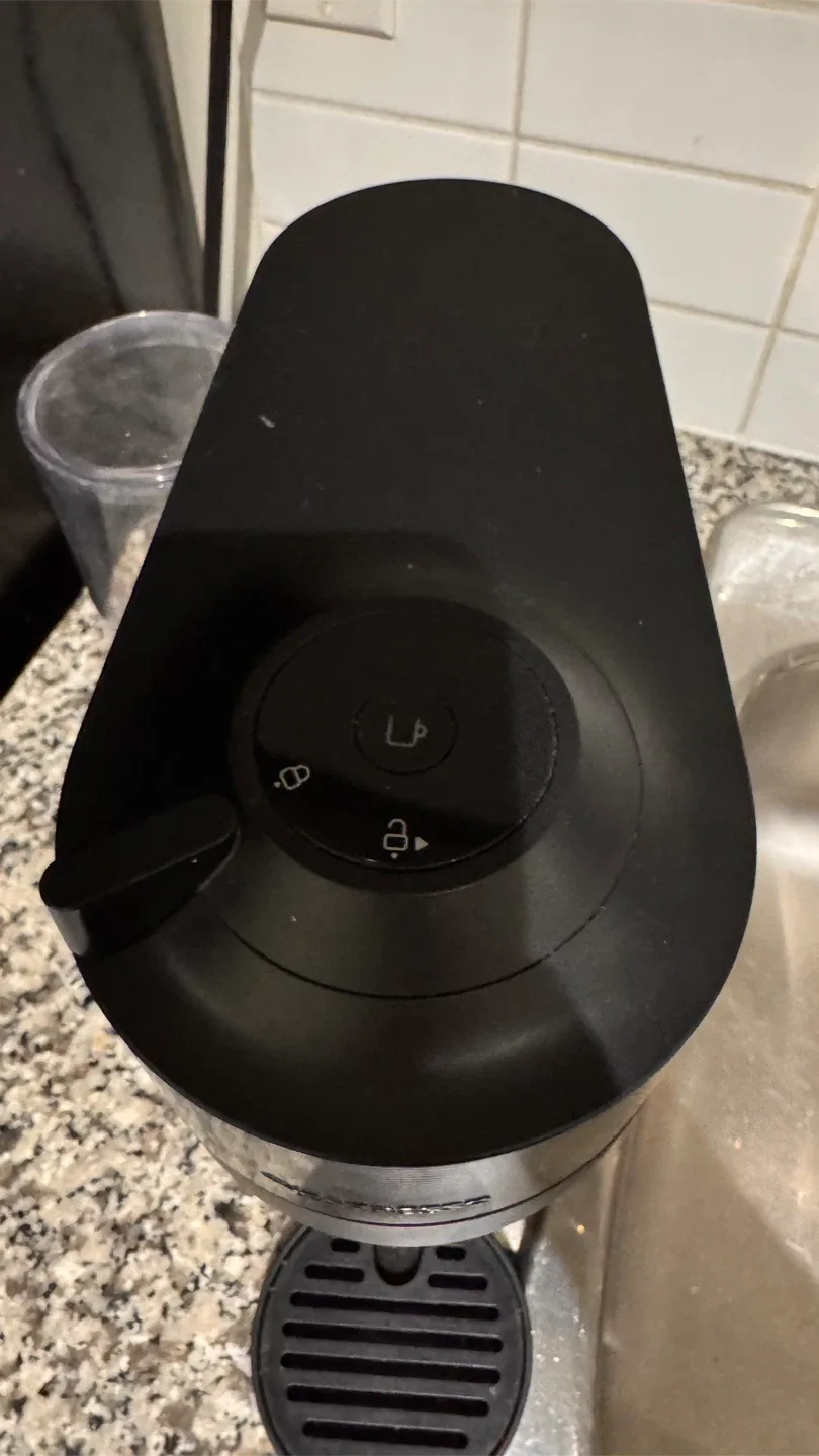 Nespresso Vertuo Next Coffee Machine - Black image indicator(3)