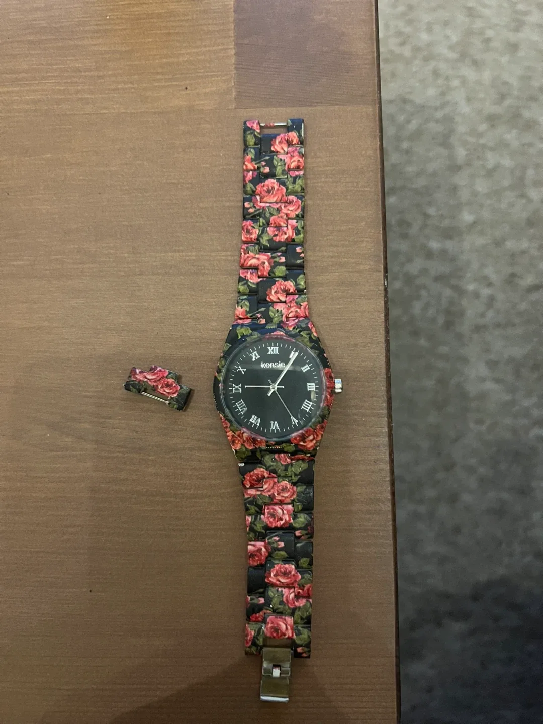Kensie Floral Watch KEN5181 #Cleanout