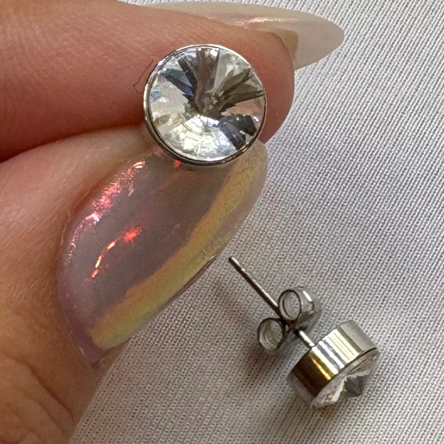 Timeless Silver Bezel Classic Crystal Stud Minimalist Earrings image indicator(3)