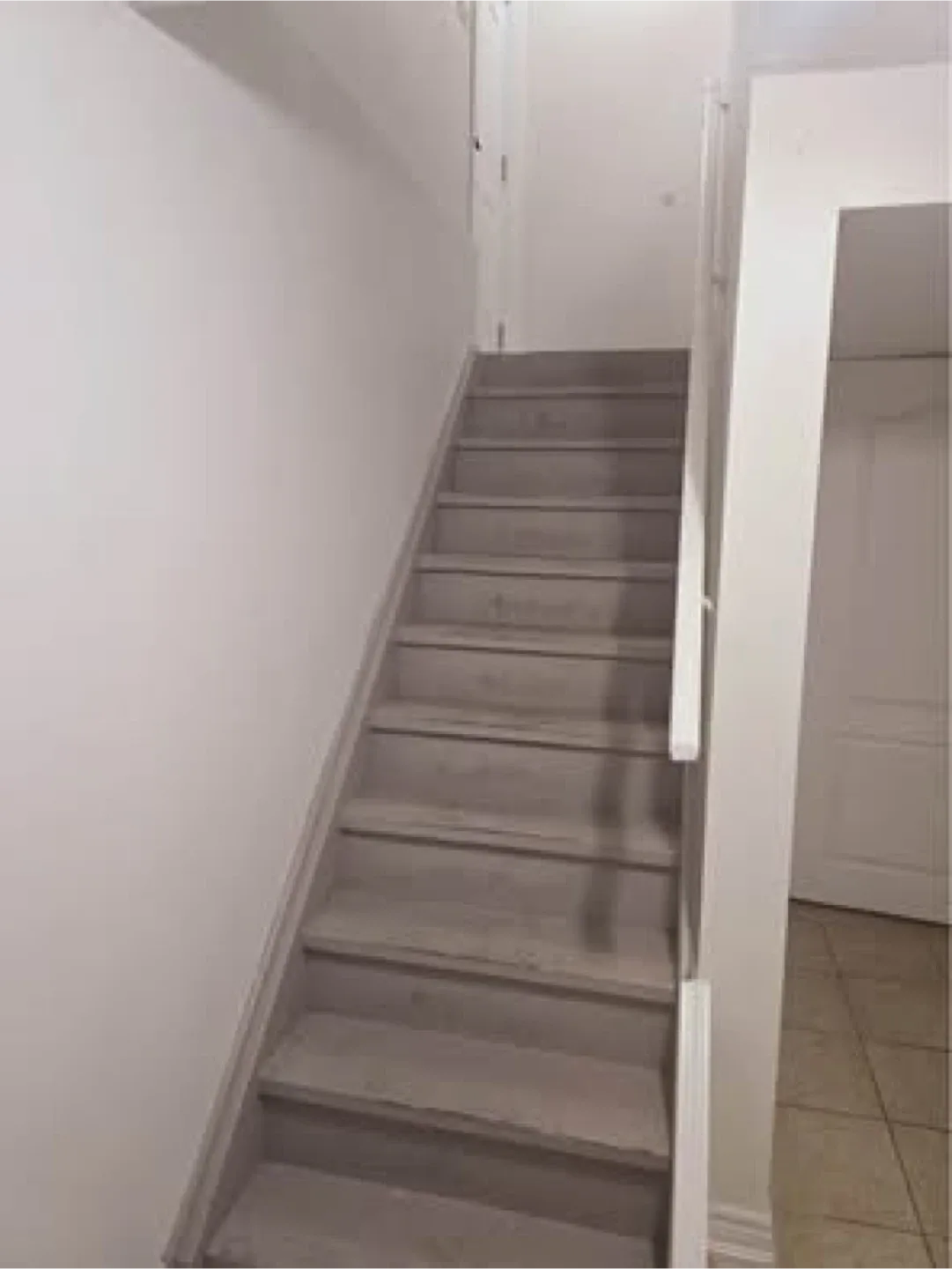 Basement for rent image indicator(6)