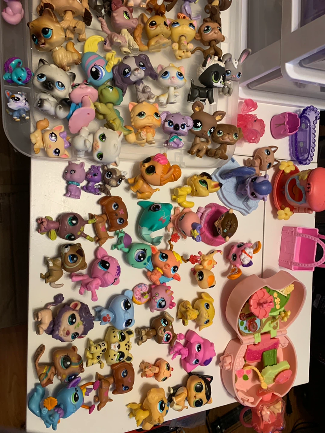 About 50 pcs Littlest Pet Shop Figures & Playset - photo 3