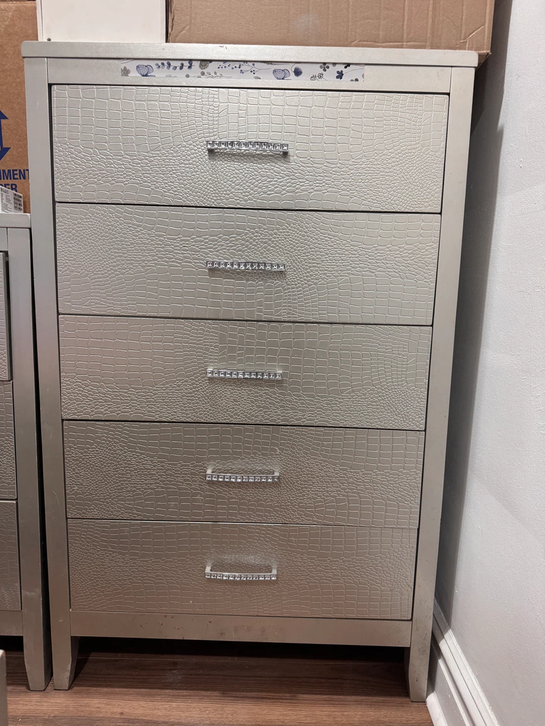 Silver 5-Drawer Dresser with Embossed Texture