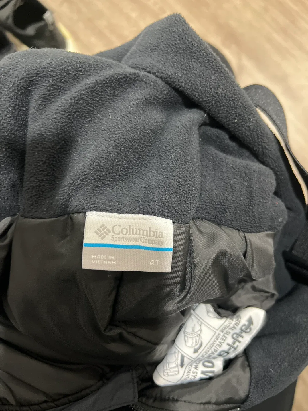 Columbia Snow Pants - Size 4T image indicator(3)