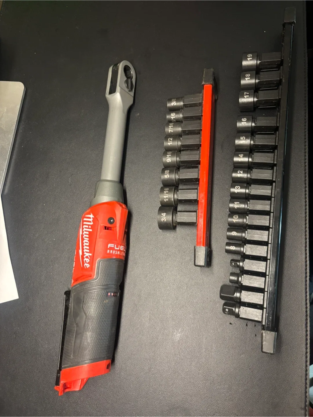 M12 INSIDER 12V Li-Ion Brushless  Extended Reach Box Ratchet