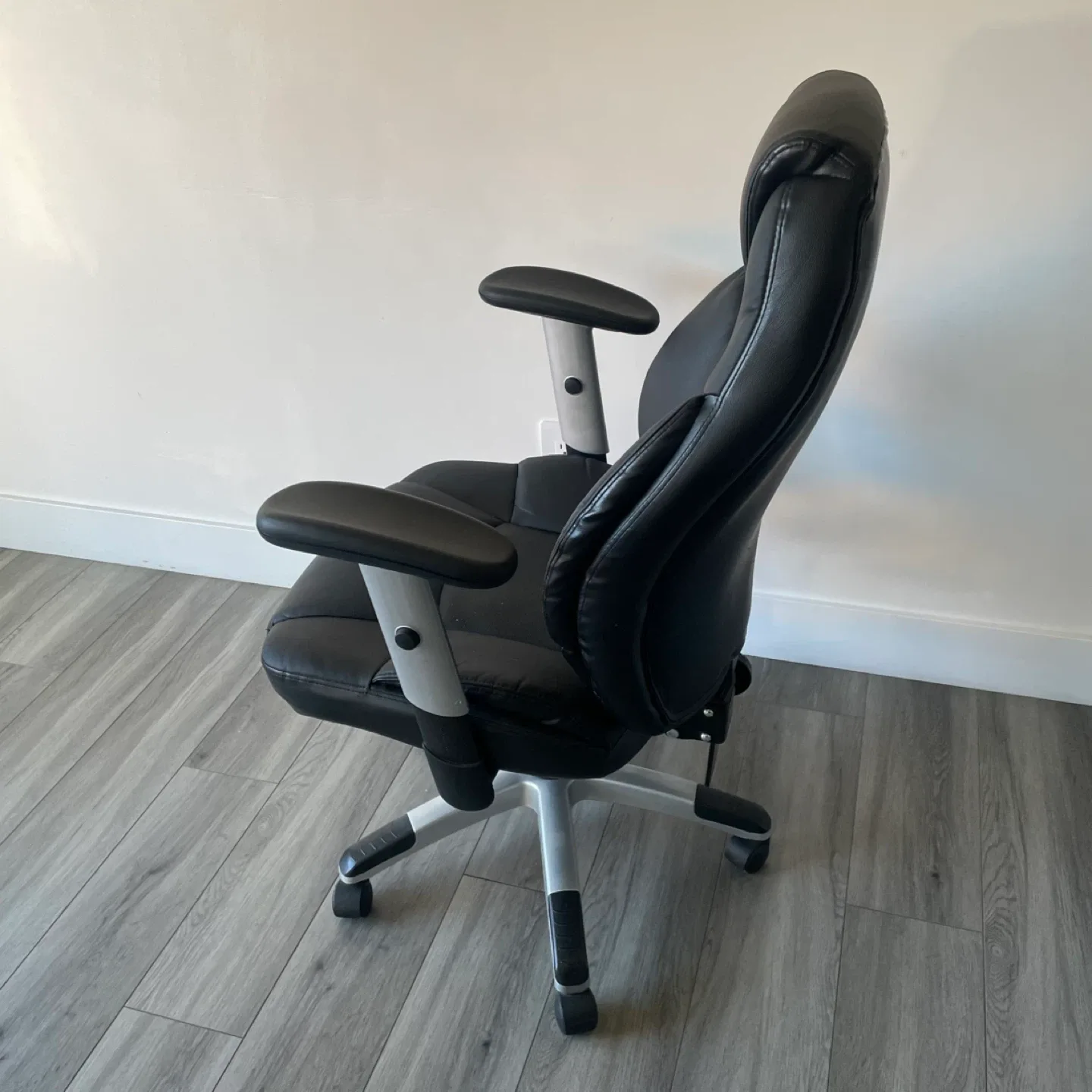 Office Chair image indicator(4)